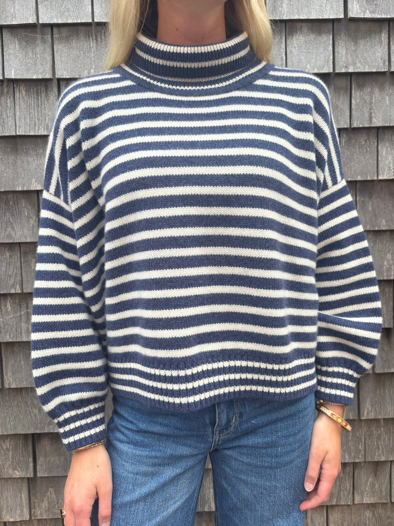 Italian Cashmere Crop Oversized Turtleneck Sweater