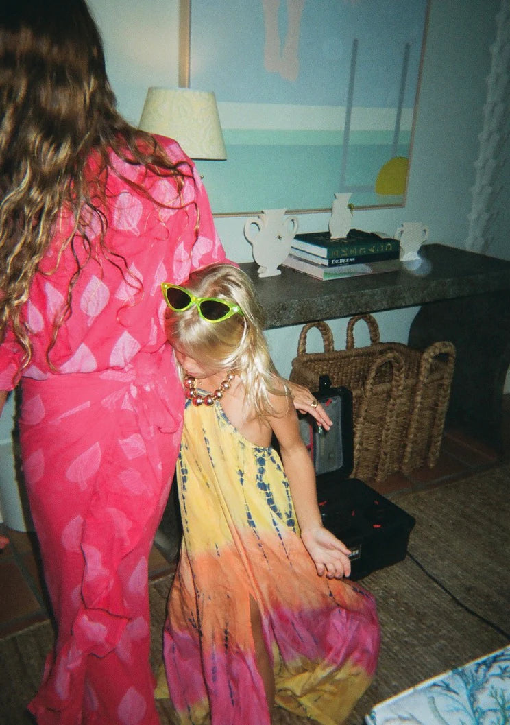 Classic Ruffle Power Pareo