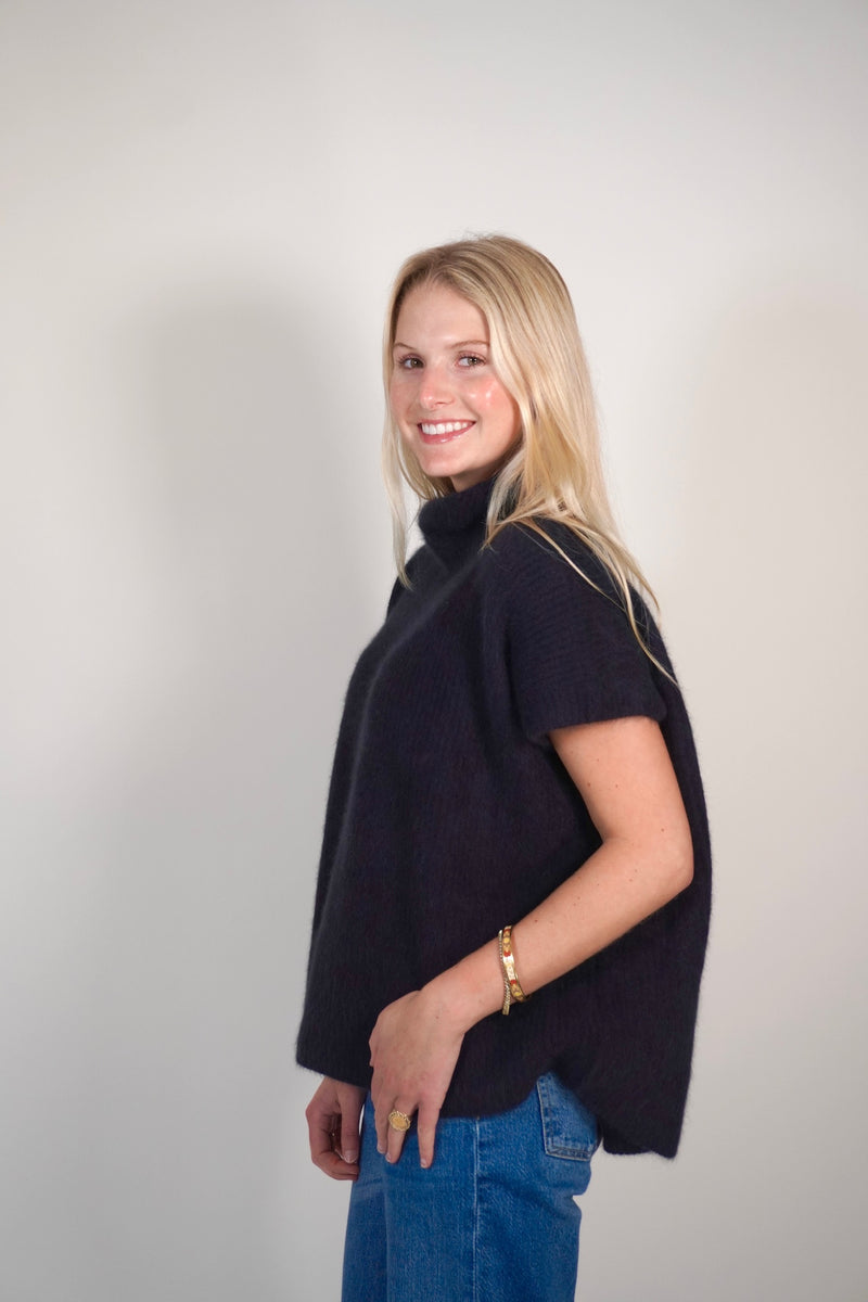 Short Sleeve Turtleneck Sweater