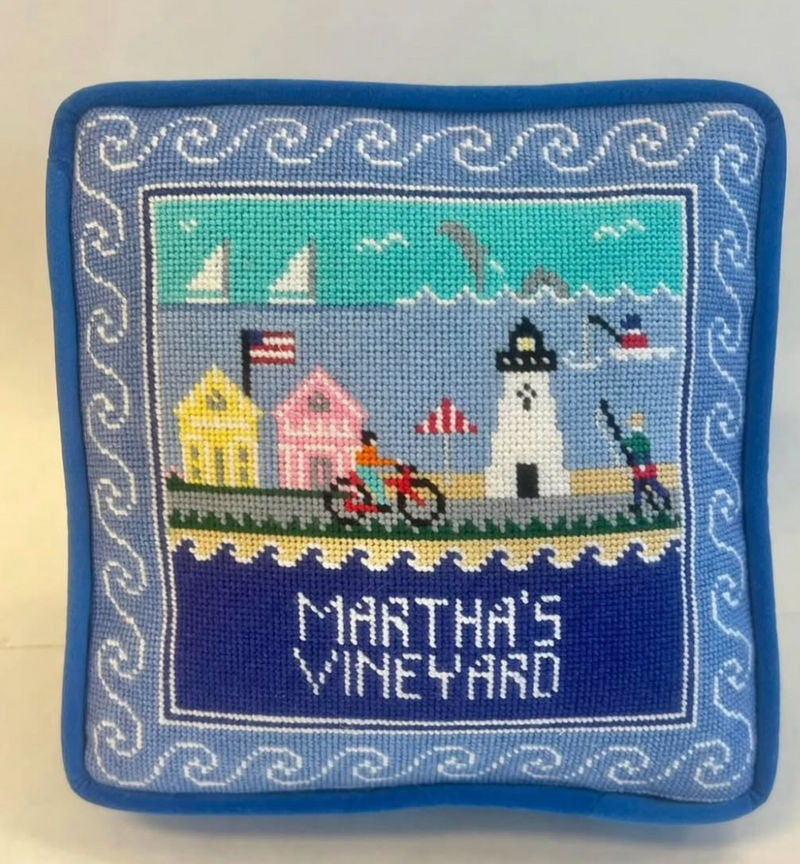 Martha's Vineyard Square