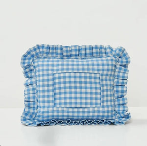 Swappable Self-Finishing Pillow