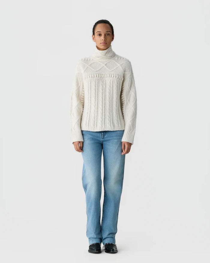 Super Cloud T Neck