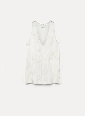 Sleeveless Tops
