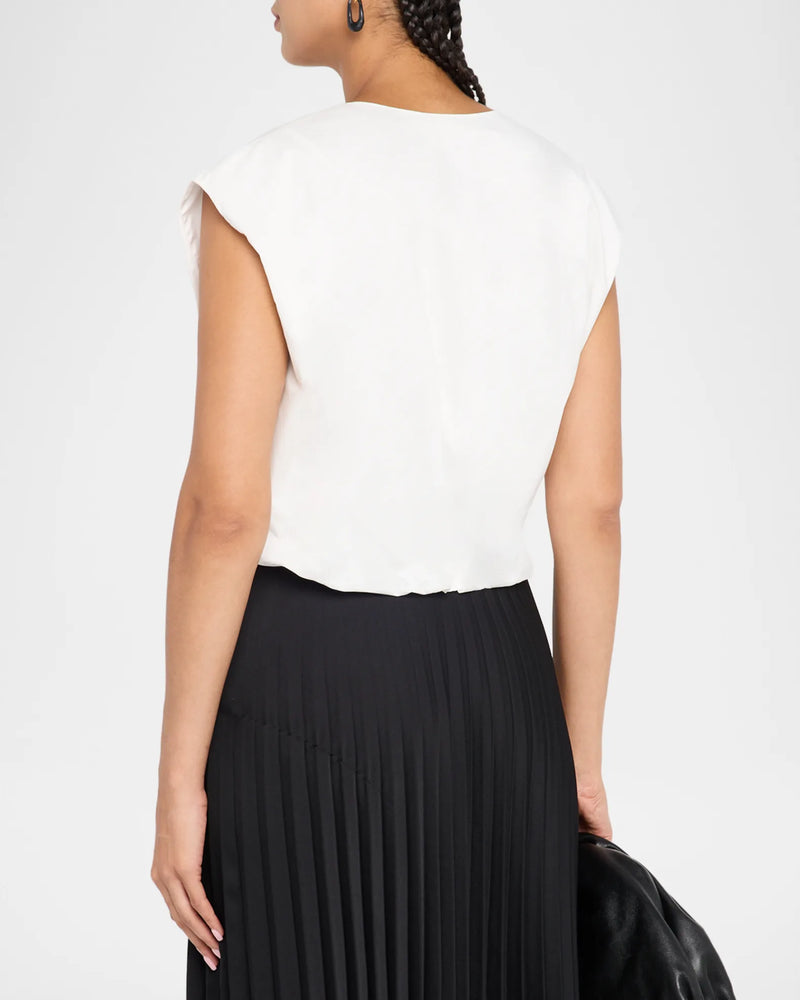 Wrenli Pleated Top